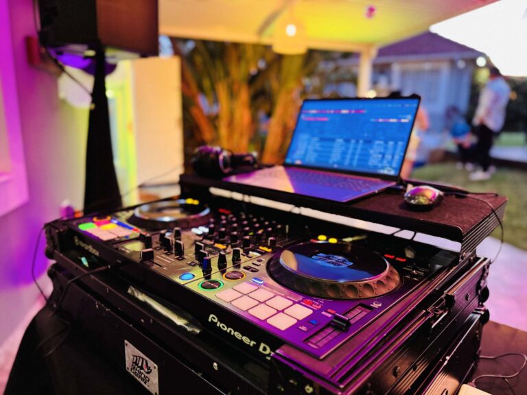 Durban wedding djs and kzn dj jarryd sunkel professional wedding dj and mc with instant printing photobooths 768x576